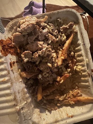 Photo of Osmow's Shawarma - 351 College St, Toronto, ON M5T 1S5