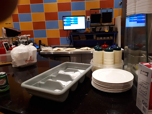 Photo of Osmow's Shawarma - 351 College St, Toronto, ON M5T 1S5