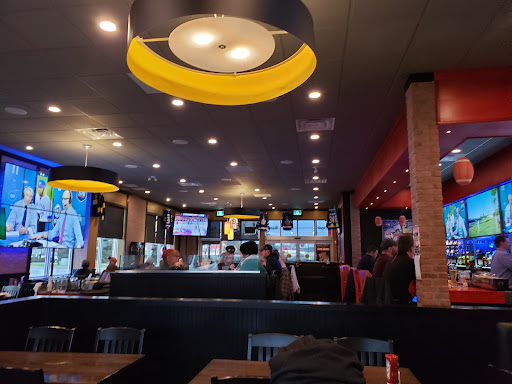 Photo of St. Louis Bar & Grill - 10 Balsam St, Collingwood, ON L9Y 3J4