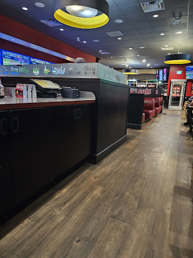 Photo of St. Louis Bar & Grill - 10 Balsam St, Collingwood, ON L9Y 3J4