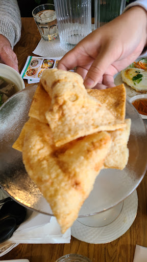 Photo of Minh's (Collingwood) - 14 Balsam St, Collingwood, ON L9Y 4H7