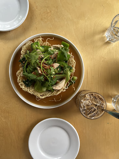 Photo of Minh's (Collingwood) - 14 Balsam St, Collingwood, ON L9Y 4H7