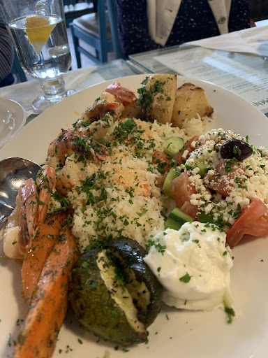 Photo of Yiamas Greek Taverna - 275 8th St, Courtenay, BC V9N 1N4