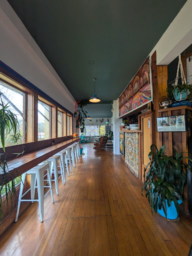 Photo of Habibis Middle Eastern Cuisine - 180-A 5th St, Courtenay, BC V9N 1J4