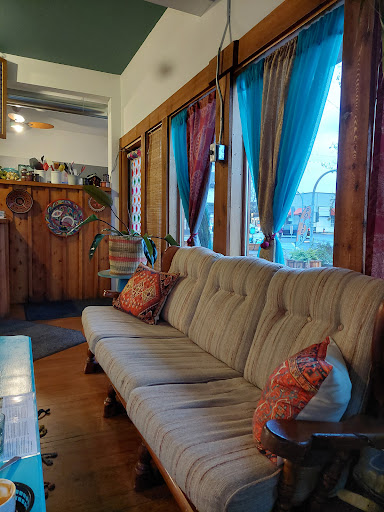 Photo of Habibis Middle Eastern Cuisine - 180-A 5th St, Courtenay, BC V9N 1J4