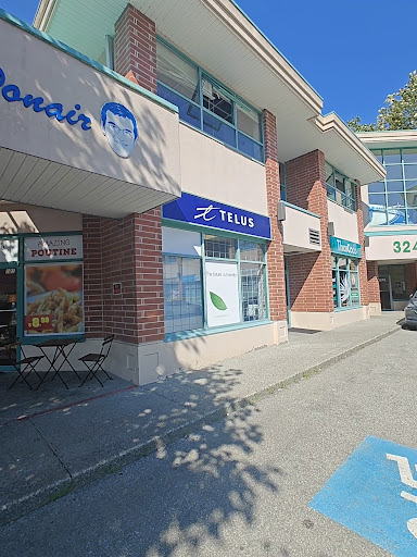 Photo of Uncle Moe's Donair - 3242 Westwood St Suite 101, Port Coquitlam, BC V3C 3L8
