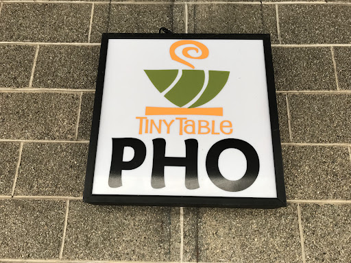 Photo of Tiny Table - 11 Fourth St W, Cornwall, ON K6J 3P9
