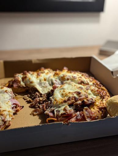 Photo of North End Pizzeria - 1552 Pitt St, Cornwall, ON K6J 3V1