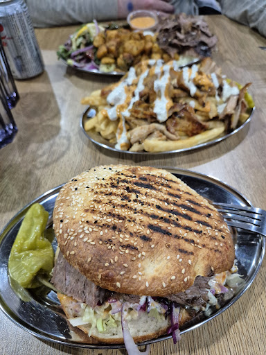 Photo of Berlin Döner Haus - 3864 Boul. Saint-Laurent, Montréal, QC H2W 1Y2