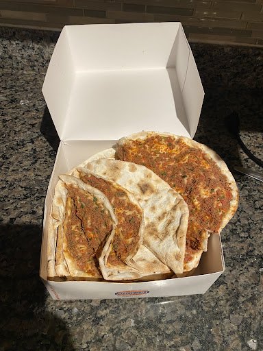 Photo of Pizza Arménienne Arouch Laval - 3467 Blvd. Saint-Martin O, Laval, QC H7T 1A2