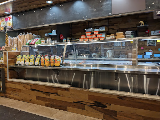 Photo of Juste Falafel - 152 Av. Mozart E, Montréal, QC H2S 1B4
