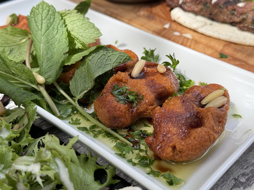 Photo of Juste Falafel - 152 Av. Mozart E, Montréal, QC H2S 1B4