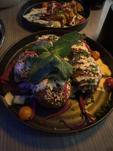 Photo of Juste Falafel - 152 Av. Mozart E, Montréal, QC H2S 1B4