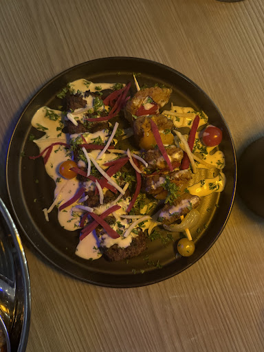 Photo of Juste Falafel - 152 Av. Mozart E, Montréal, QC H2S 1B4