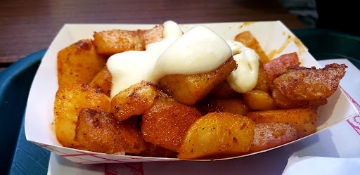 Photo of Mont-Istanbul - 5700 Rue Sherbrooke O, Montréal, QC H4A 1W8