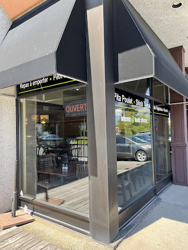 Photo of Restaurant L'Ami Taouk - 18 Rue Simonds S, Granby, QC J2G 7Z3