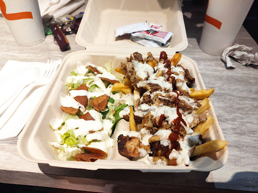 Photo of Osmow's Shawarma - 12800 Bridgeport Rd Unit 115, Richmond, BC V6V 0B4