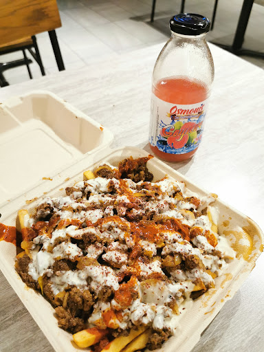Photo of Osmow's Shawarma - 12800 Bridgeport Rd Unit 115, Richmond, BC V6V 0B4