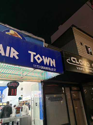Photo of Mr. Greek Donair Town - 1173 Granville St, Vancouver, BC V6Z 1M1