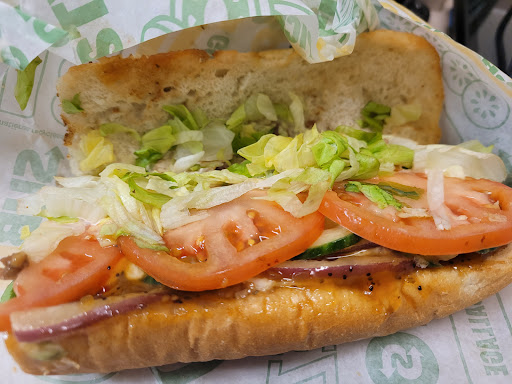 Photo of Subway - 1801 Boul. Wallberg, Dolbeau-Mistassini, QC G8L 1J1