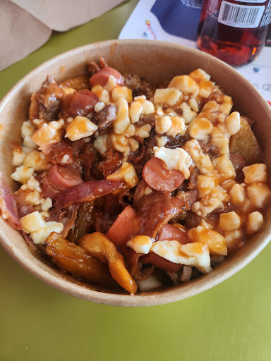 Photo of Roi Du Chien Chaud (Le) - 103 Rue de Quen, Dolbeau-Mistassini, QC G8L 4R9