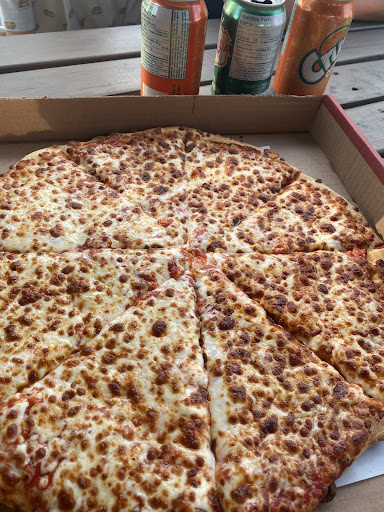 Photo of Pizza Lion - Ville Saint-Laurent - 1700 Rue Oxford, Saint-Laurent, QC H4L 1B6