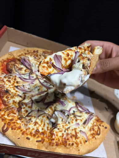 Photo of West Island Pizza - 1802 Bd Sunnybrooke, Dollard-des-Ormeaux, QC H9B 2X3