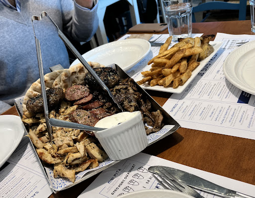 Photo of Souvlaki Bar - Laval - 190 Prom. Du Centropolis, Laval, QC H7T 2Z6