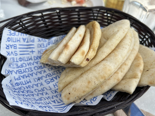 Photo of Souvlaki Bar - Laval - 190 Prom. Du Centropolis, Laval, QC H7T 2Z6