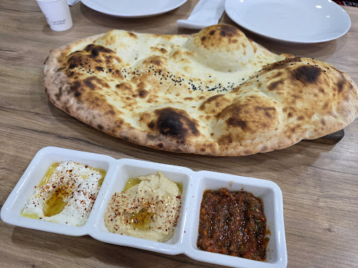 Photo of Istanbul Kebab and Donair - 12556 132 Ave NW, Edmonton, AB T5L 3P9