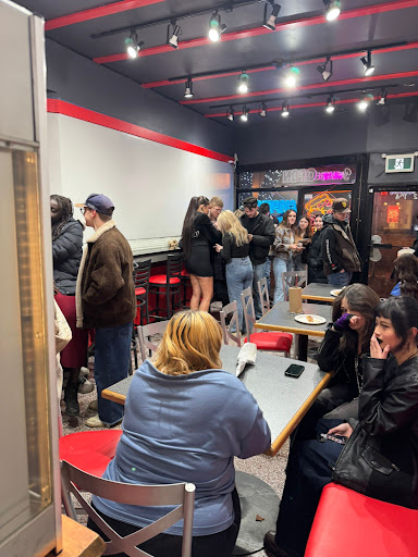 Photo of Canadian Pies (Pizza & Donair) - 10443 Whyte Ave NW, Edmonton, AB T6E 2A1