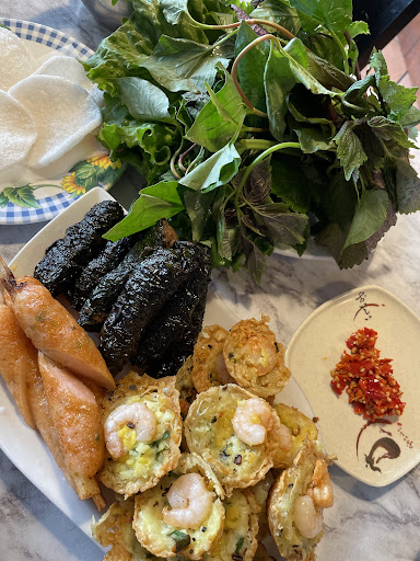 Photo of Pho Erin - 77 Main St, Erin, ON N0B 1T0