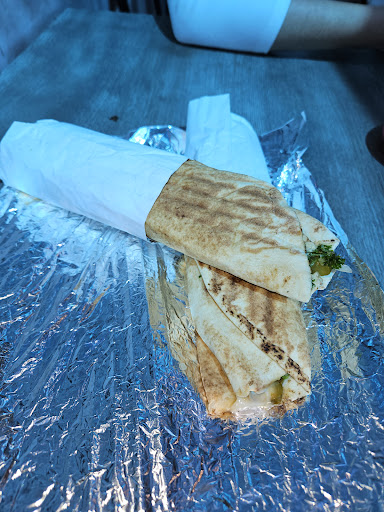 Photo of Laheeb Grill - 973 Montréal Rd, Ottawa, ON K1K 0S6