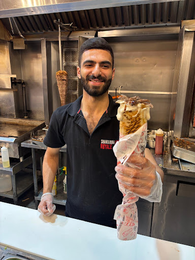 Photo of Shawarma Royale - 6039 Erin Mills Pkwy, Mississauga, ON L5N 0G5