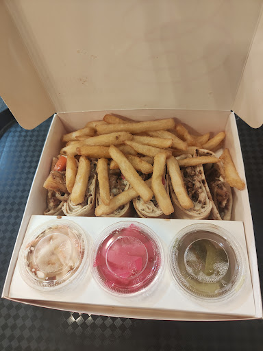 Photo of Shawarma Royale - 6039 Erin Mills Pkwy, Mississauga, ON L5N 0G5
