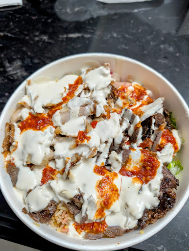 Photo of Shawarma Royale - 6039 Erin Mills Pkwy, Mississauga, ON L5N 0G5