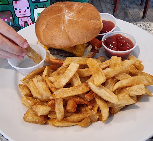 Photo of Gramma's Marine Pub - 412 Marine Dr, Gibsons, BC V0N 1V4