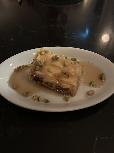 Photo of Restaurant Babar - 616 Rue Shefford, Bromont, QC J2L 1C1