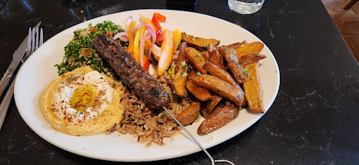 Photo of Restaurant Babar - 616 Rue Shefford, Bromont, QC J2L 1C1