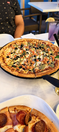 Photo of Boston Pizza - 1100 Bay St, Gravenhurst, ON P1P 1Z9
