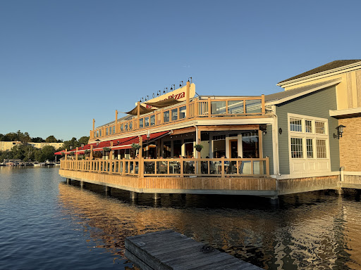 Photo of Boston Pizza - 1100 Bay St, Gravenhurst, ON P1P 1Z9