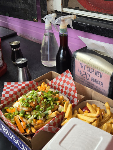 Photo of Shelby's Chipwagon - 191 Sharpe St E, Gravenhurst, ON P1P 1J2