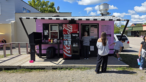 Photo of Shelby's Chipwagon - 191 Sharpe St E, Gravenhurst, ON P1P 1J2