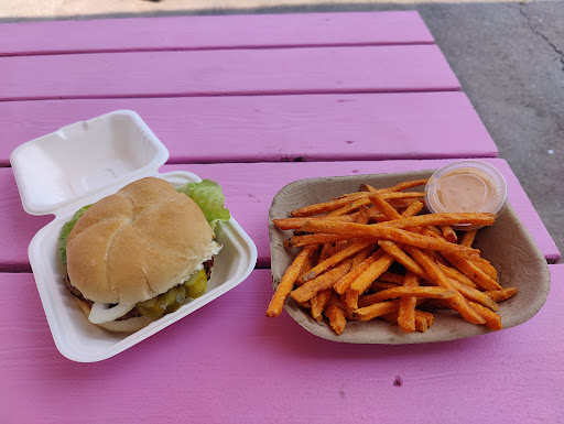 Photo of Shelby's Chipwagon - 191 Sharpe St E, Gravenhurst, ON P1P 1J2