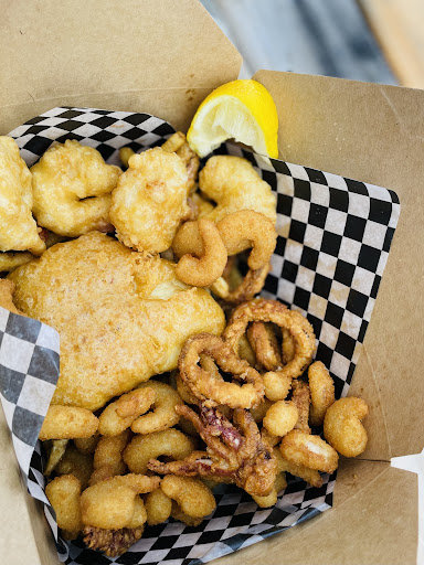 Photo of Muskoka Surf and Turf - 290 Muskoka Rd S, Gravenhurst, ON P1P 1J2