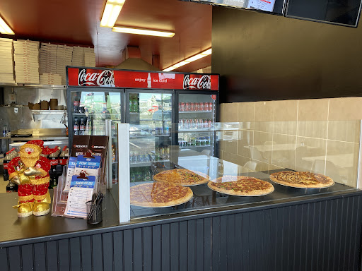Photo of Pizza Girls | KATCH Seafood - Cole Harbour - 575 Main St, Dartmouth, NS B2W 6A4