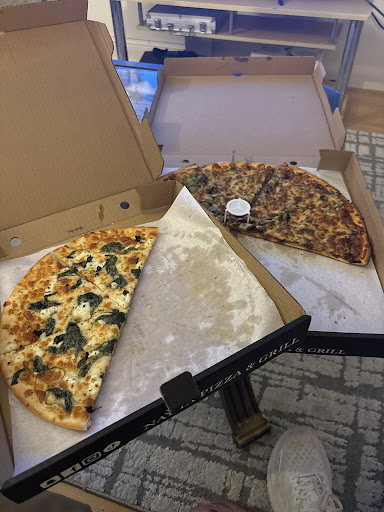 Photo of Nayya Pizza and Grill | Pizza Restaurant in Halifax - 2622 King St, Halifax, NS B3K 4T8