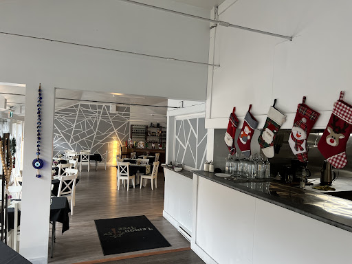 Photo of Lemon Tree Restaurant - 805 Bedford Hwy, Bedford, NS B4A 1A4