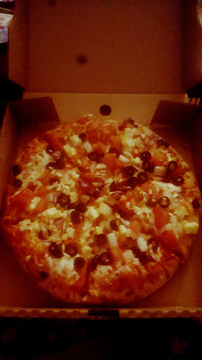 Photo of Supreme Pizza and wings - 1216 Upper Wentworth St #4, Hamilton, ON L9A 4W2