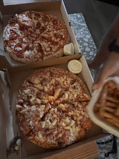 Photo of Supreme Pizza and wings - 1216 Upper Wentworth St #4, Hamilton, ON L9A 4W2